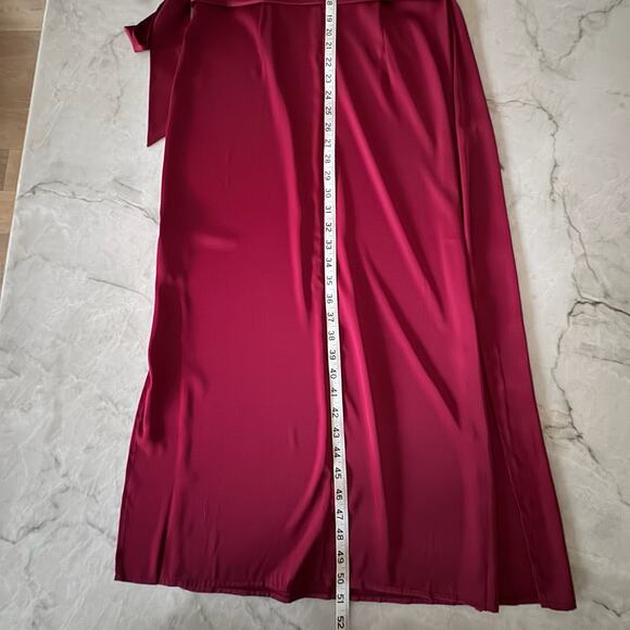 Alexia Admor Dress Sz 8 Red Satin Maxi Faux Wrap Belted High Neck Long Sleeve - Picture 11 of 13